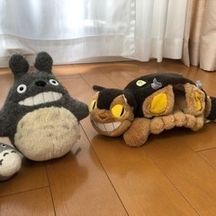 となりのトトロ　ネコバス　ぬいぐるみ