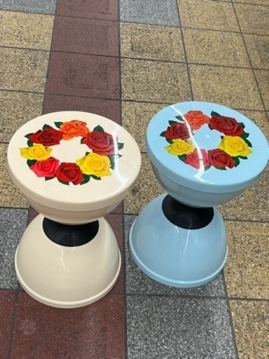 昭和 レトロ 花柄 収納 椅子 イス いす チェア スツール お買い得，大人気 昭和レトロ 花柄 蓋付き化粧台用 収納スツール 椅子