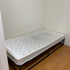【値下げ】シングルベッド+ベッドフレーム