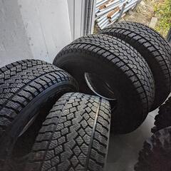 スタッドレスタイヤ 315/75R16 ランクル プラド ジムニー