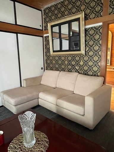 L-shaped sofa . 美しくてエレガント。元の価格は350000でした。