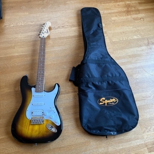 SQUIER ストラトキャスター　フェンダーアンプ付き