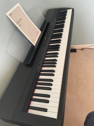 ヤマハ電子ピアノ　P-140