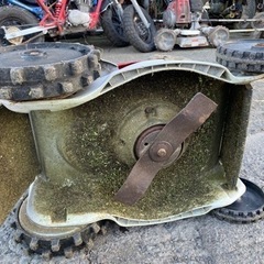 ホンダ　自走式　草刈機　刈丸　UM-T12 