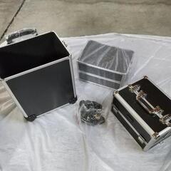 47t 未使用品 BYOOTIQUE 4IN1 メイクキャリーケース 4輪 キャスター付 メイクボックス  y101109t