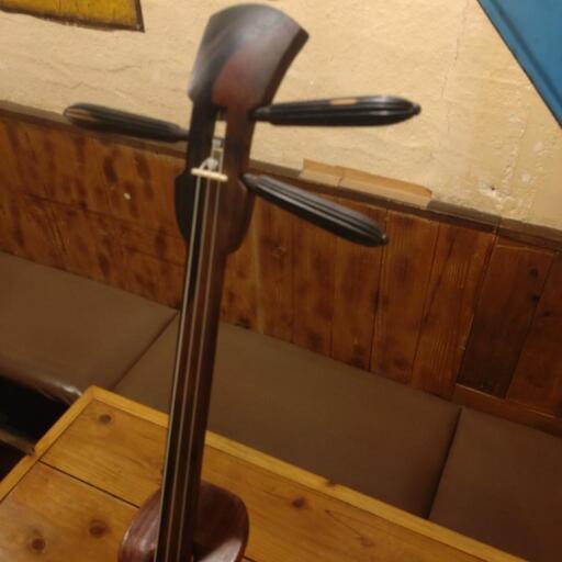 三線縞黒檀、真壁型、本皮1枚張り 本格 縞黒檀三線（両面本