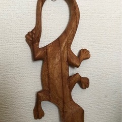 木彫りトカゲ