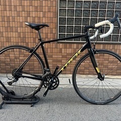 ロードバイク　trek domane al2 2022