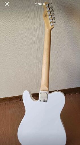 スクワイヤーバイフェンダー アークティックホワイト フェンダー