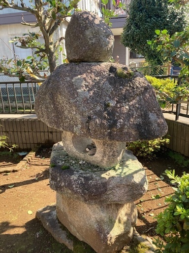 灯籠　庭灯籠　石