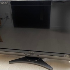 テレビ　AQUOS32型　液晶テレビ