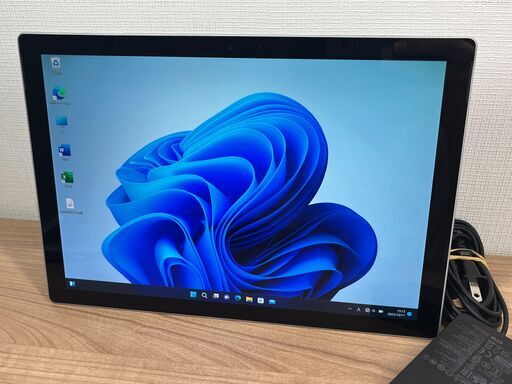 お買い得品・Sim搭載〉05102 Microsoft Surface Pro5第７世代  8GB/256GB i5 Office2021 Windows11