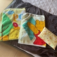 ✨お引取り先決定✨プーさん　毛布２枚、枕　セット