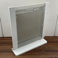 【12/8販売済KI】Electrolux 遠赤外線パネルヒータ...