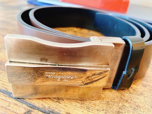 フェラガモのメンズ用ベルト（BOXあり） 領収書あり】Ferragamo メタル