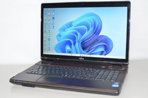 中古ノートパソコン 富士通 NH77/CD 17.3インチ windows11 core i7-2630QM 爆速SSD512GB+HDD1TB メモリー8GB ブルーレイ テレビ機能