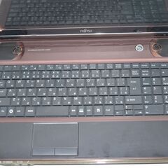 中古ノートパソコン 富士通 NH77/CD 17.3インチ windows11 core i7 