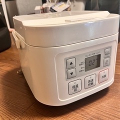 炊飯器ニトリ3合炊きマイコン炊飯ジャー　(ティニー3 SN-A5) 