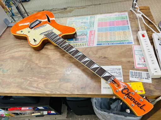 弦楽器、ギター CHARVEL Surfcaster