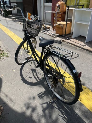 【リサイクルショップどりーむ鹿大前店】No.1097　自転車　ママチャリ　カゴ付き　ベル付き　黒色　LEDオートライト付き