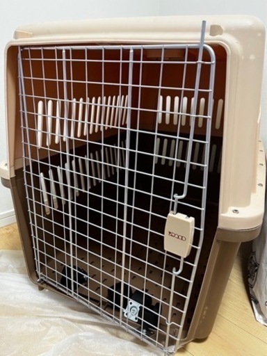 犬　大型犬　ケージ　飛行機運送用も可能