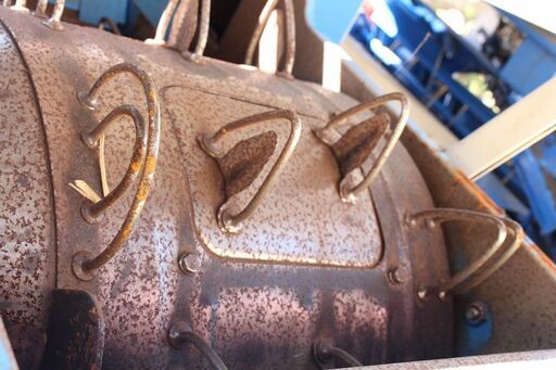 SOLD OUT】現状渡し イセキ コンバイン HE209 2条刈 袋取 6.3馬力