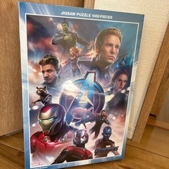 【新品未使用】アベンジャーズ　1000ピース　ジグソーパズル