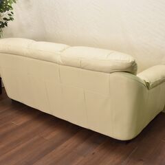 【ヤ取終了10/26】≪zyt1162ジ≫ IDC大塚 3人掛け本革ソファ 白系 幅195cm レザー/ベージュ/アイボリー/オフホワイト系/大塚家具 50817-08