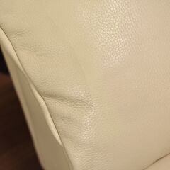 【ヤ取終了10/26】≪zyt1162ジ≫ IDC大塚 3人掛け本革ソファ 白系 幅195cm レザー/ベージュ/アイボリー/オフホワイト系/大塚家具 50817-08