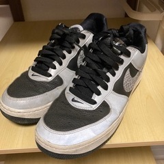 NIKEスニーカー　27.0