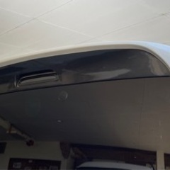 200系ハイエース　ナロー用　ESSEX プログレスⅡリアウイング