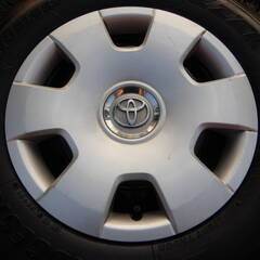 ハイエース（100系）スタッドレスセット 215/70R15 溝あり