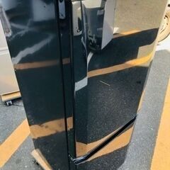 福岡市内配送無料　2020年　三菱電機 MITSUBISHI ELECTRIC MR-P15E-B [冷蔵庫 （146L・右開き） 2ドア サファイアブラック] 傷あり