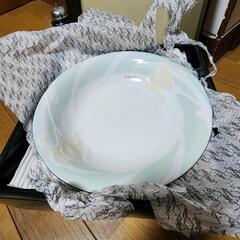 新品未使用 カレー皿 4枚 イブサンローラン 食器 直径22cm
