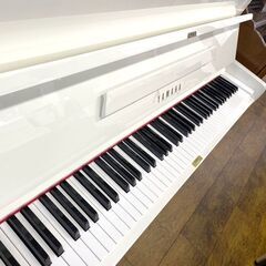 【決算セールで更にお値打ちに！】リフレッシュ済み中古ピアノ　憧れの白　ヤマハU1（全塗装）