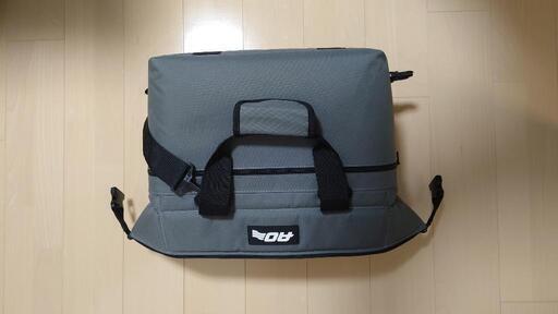 AOクーラー、AO Coolers（エーオークーラーズ）\n24パックキャンバスソフトクーラー、アウトドア