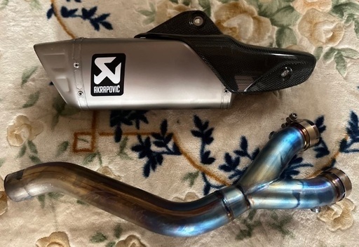 YZF-R1 2015~ Akrapovic 政府認証書類付き 車検対応マフラー\u0026Akrapovic フルチタンリンクパイプ