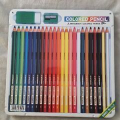 24色　色鉛筆