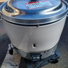 業務用ガス炊飯器6L 12A13A