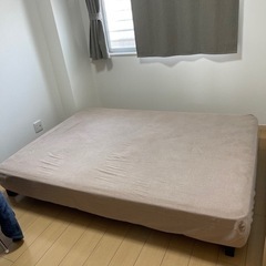 引っ越しの為10/23まで出品・新品】ダブルベット【値下げ】× ベッド 