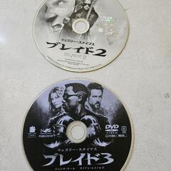 
DVD2枚セット
ブレイド2
ブレイド3

