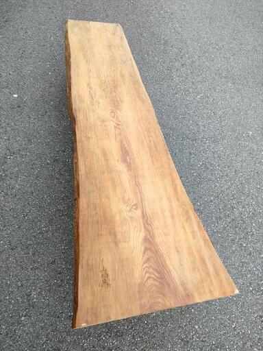 杉一枚板で作ったドデカベンチ