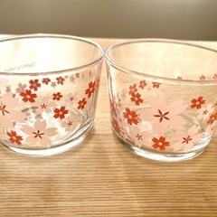 取引決定　美品　桜模様のコップ、グラス2個