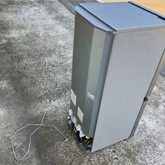 1687 2022年製 AQUA ノンフロン冷凍冷蔵 2ドア AQR-J13M 家電 生活用家電