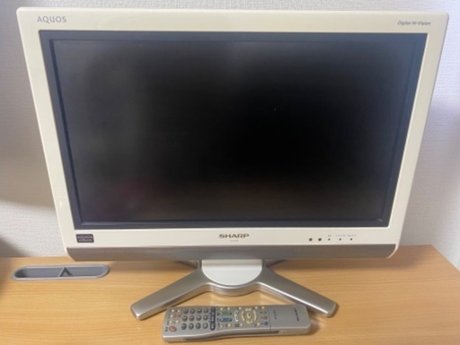 液晶カラーテレビ