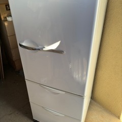 ⭐︎美品⭐︎AQUA ノンフロン255L冷蔵庫 AQR-261A