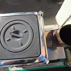 札幌発□コロナ□半密閉式石油ストーブ 【SV-1012BS】2012年年製