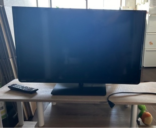 東芝32インチ テレビ(10/23まで)