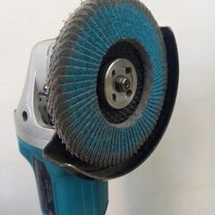 マキタ makita GA412D 充電式ディスクグラインダー【野田愛宕店 