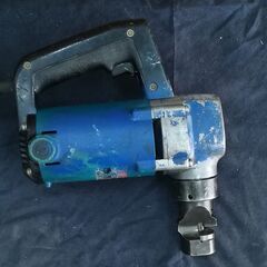 ①マキタ　100V　ニブラ　　1.5